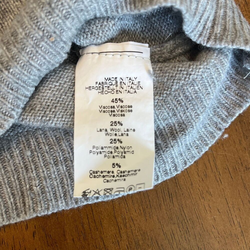 Brandy Melville Grey and White Striped Long Sleeve Sweater One Size - Picture 5 of 9